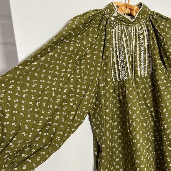 Sold - Picture 6 of 12